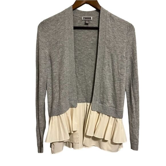 Chelsea28 Sweaters - Women's Chelsea28 Grey & Cream Ruffle Hem Open Cardigan Sweater